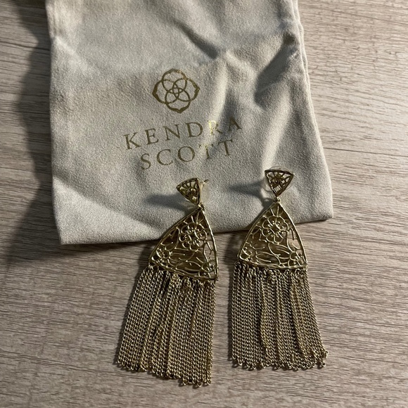 Kendra Scott Jewelry - Kendra Scott Gold Earrings
